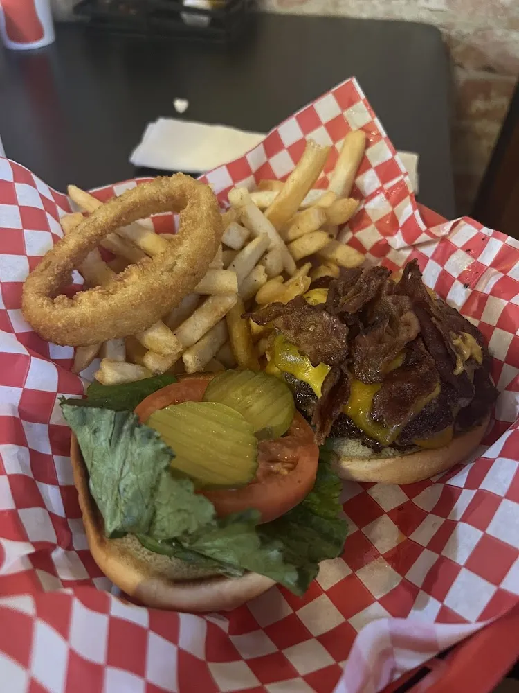 Bacon Cheeseburger